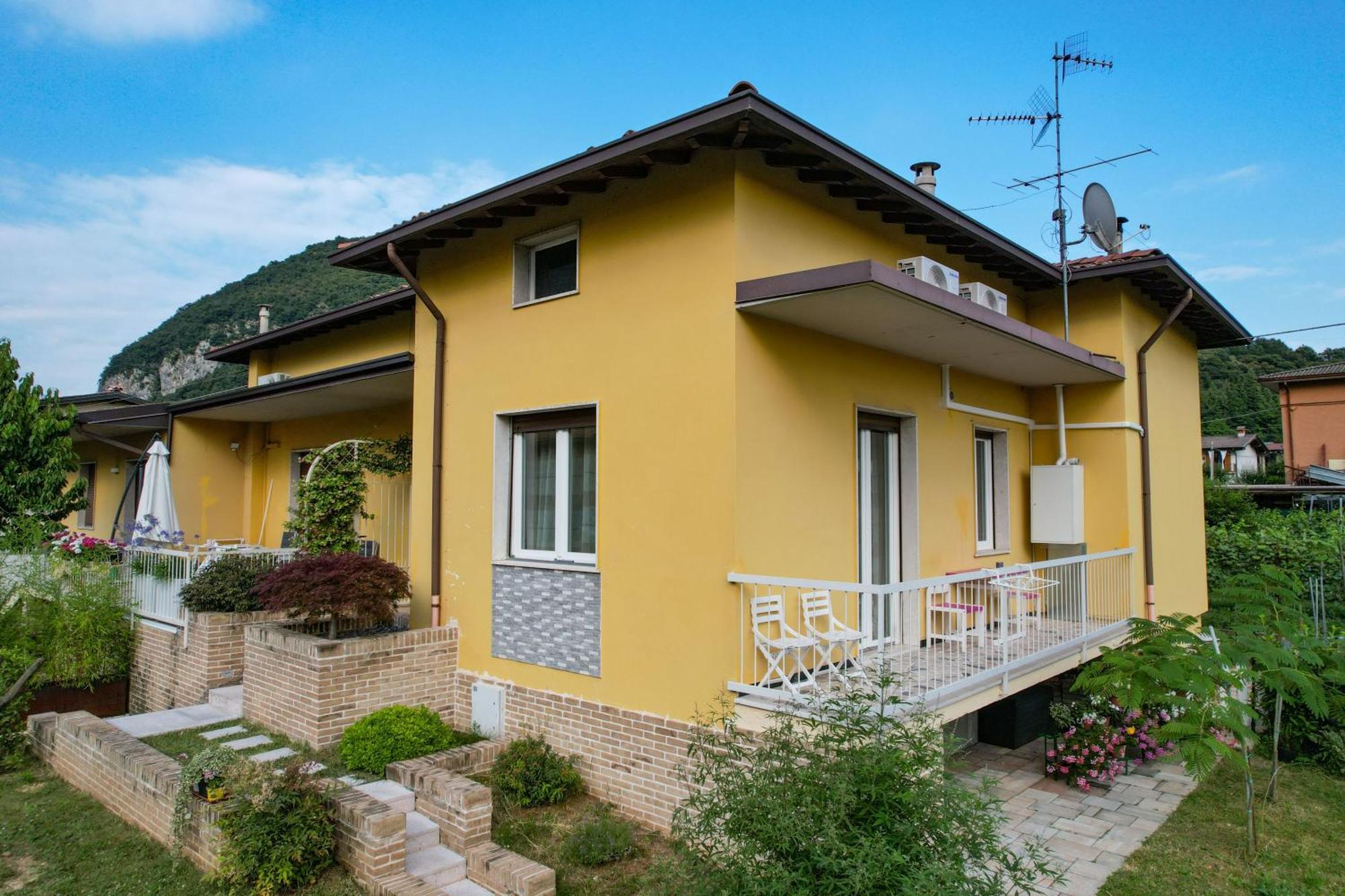 Appartamento Ll Gelsomino Di Bazzani Villanuova sul clisi Esterno foto