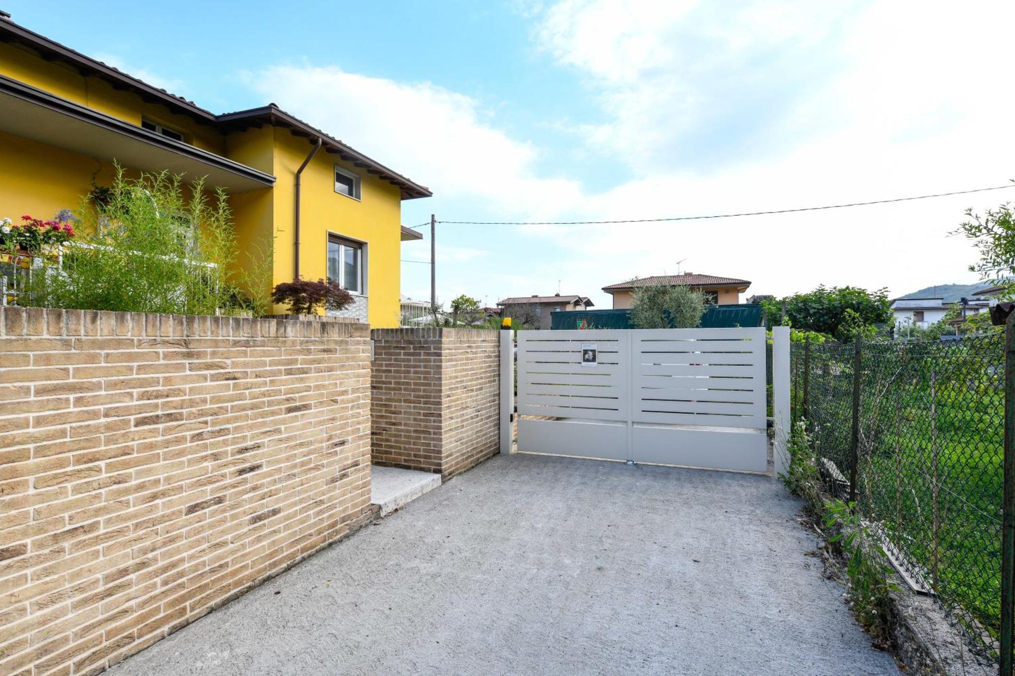Appartamento Ll Gelsomino Di Bazzani Villanuova sul clisi Esterno foto