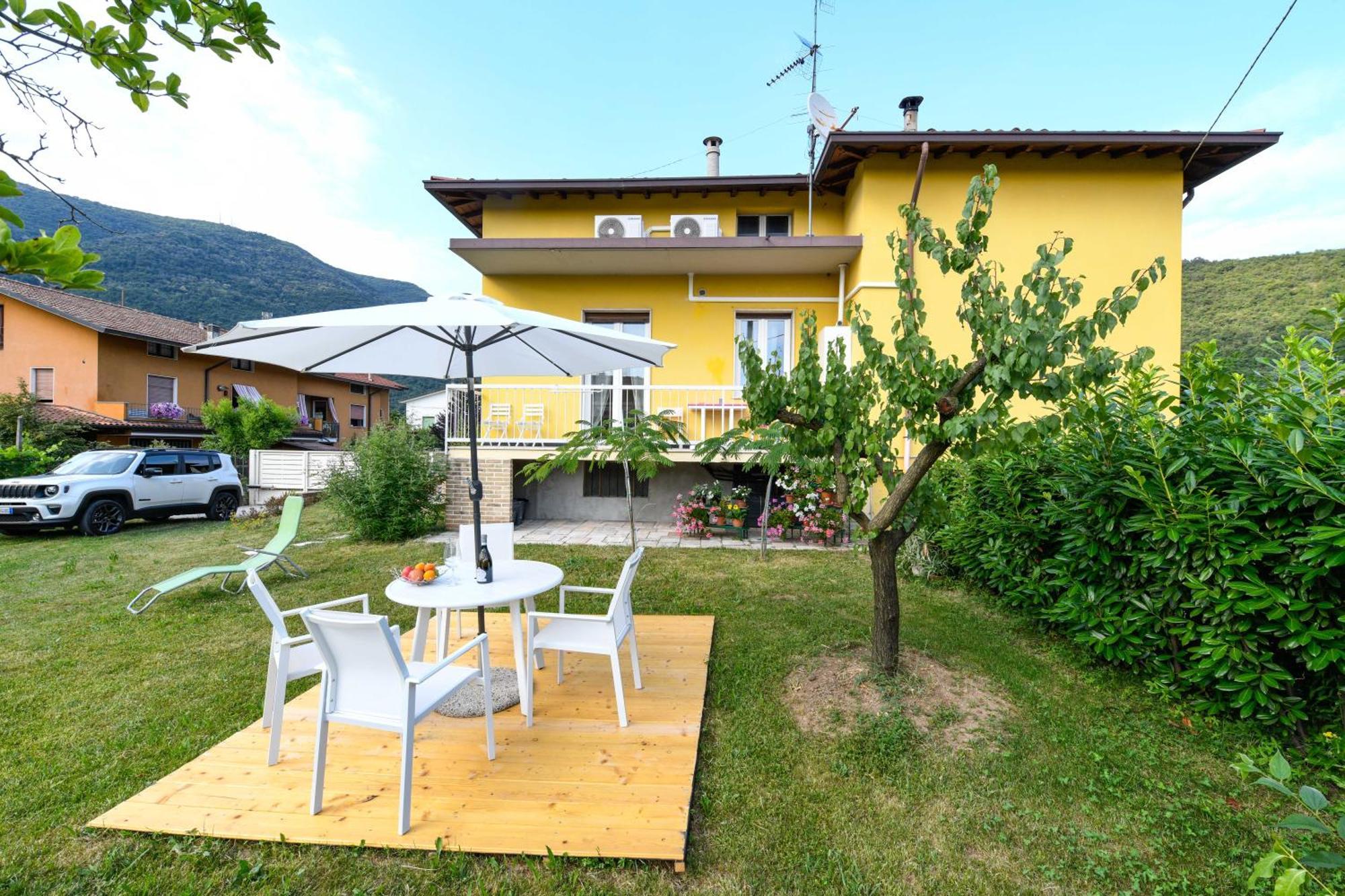 Appartamento Ll Gelsomino Di Bazzani Villanuova sul clisi Esterno foto